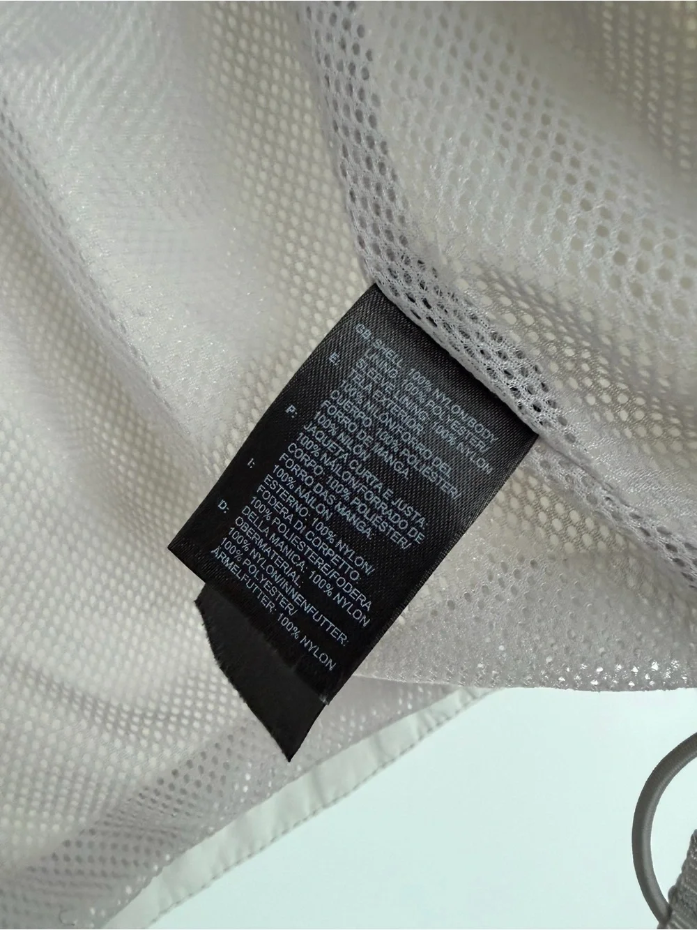 The North Face Resolve Women HyVent White Lightweight Rain Jacket medium gorpcor